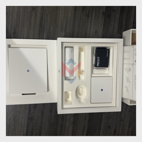 Available For Sale Medit i900 Intraoral Scanner (USED)